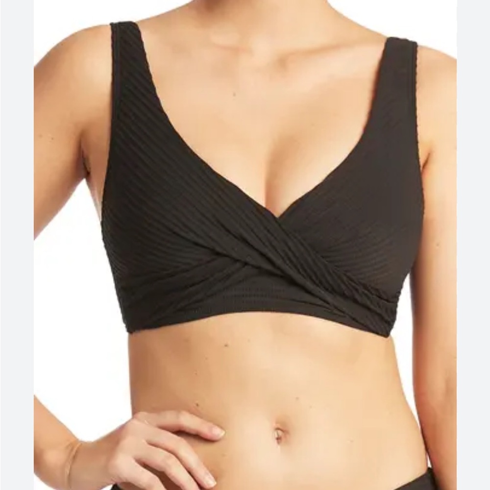 Amazon cross over ribbed black bikini swim bra size small